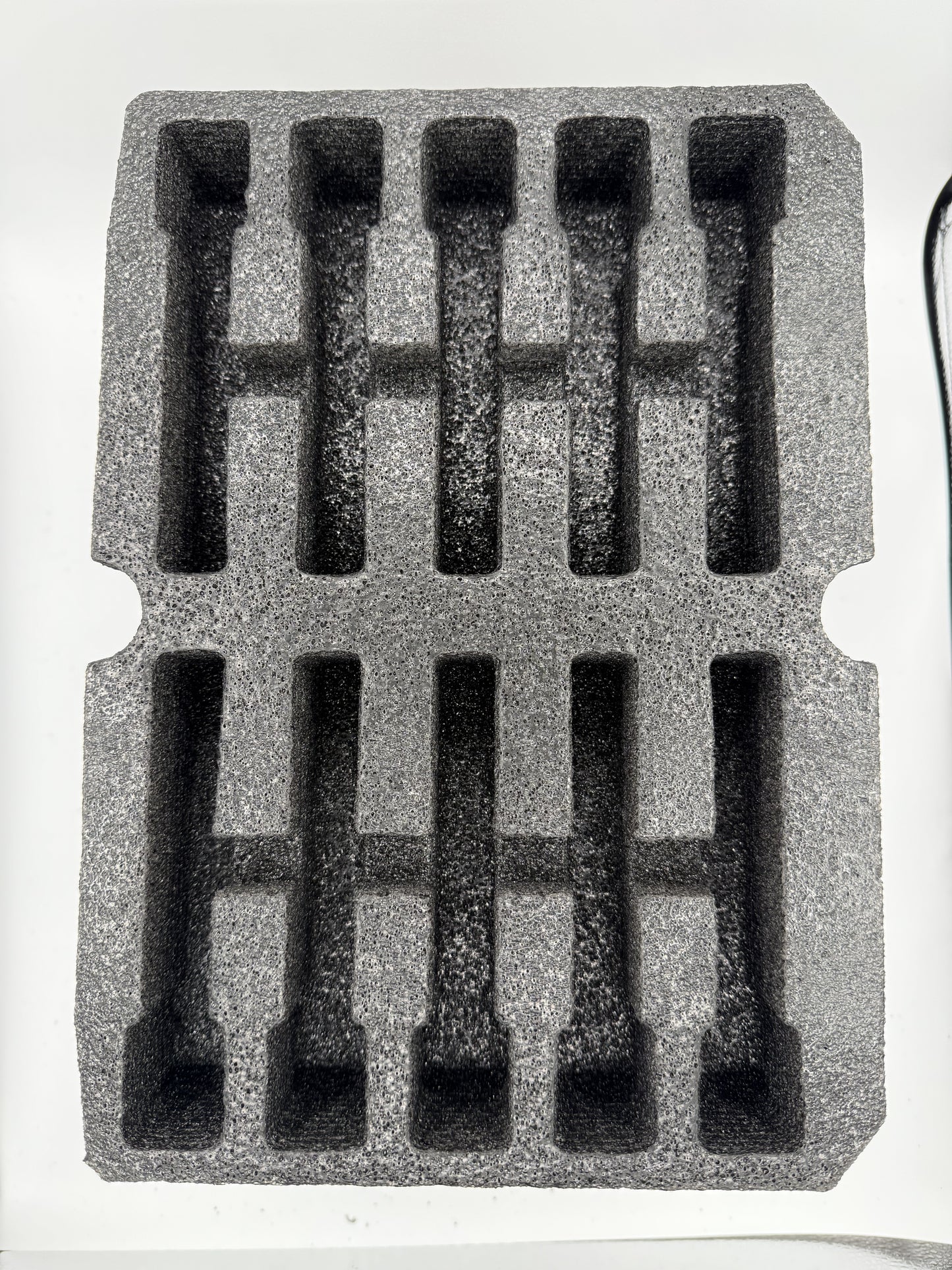 Pelican Vault 200